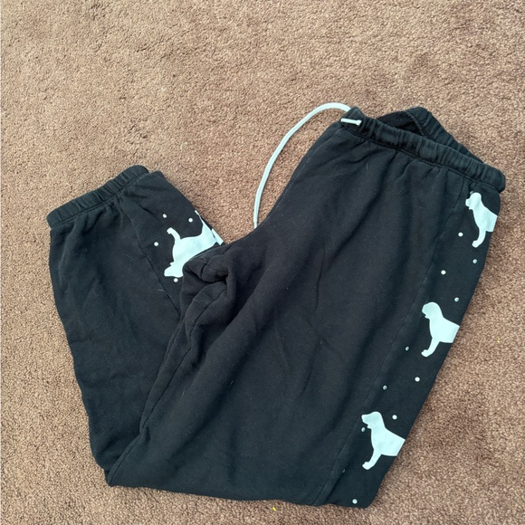 PINK Victoria's Secret Black Joggers with White Dog Design - Size XL - Picture 1 of 2